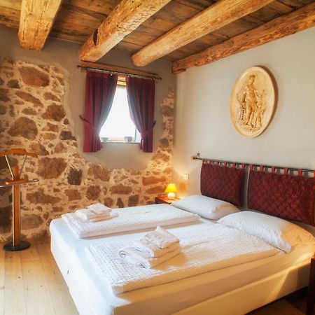 Maso Franceschella Bed and Breakfast Carano  Εξωτερικό φωτογραφία