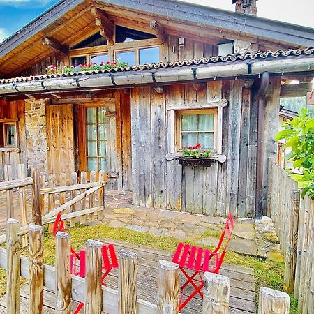 Maso Franceschella Bed and Breakfast Carano  Εξωτερικό φωτογραφία