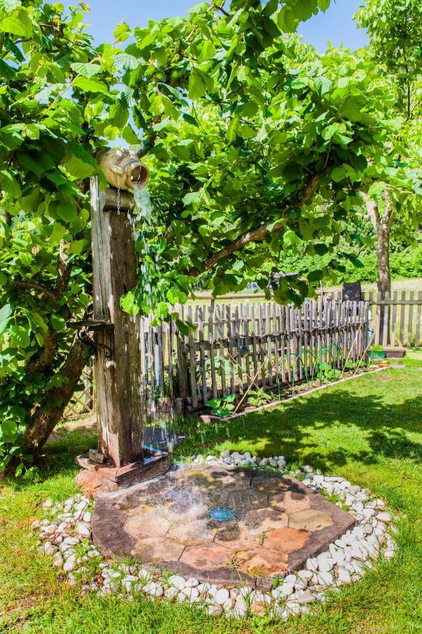 Maso Franceschella Bed and Breakfast Carano  Εξωτερικό φωτογραφία