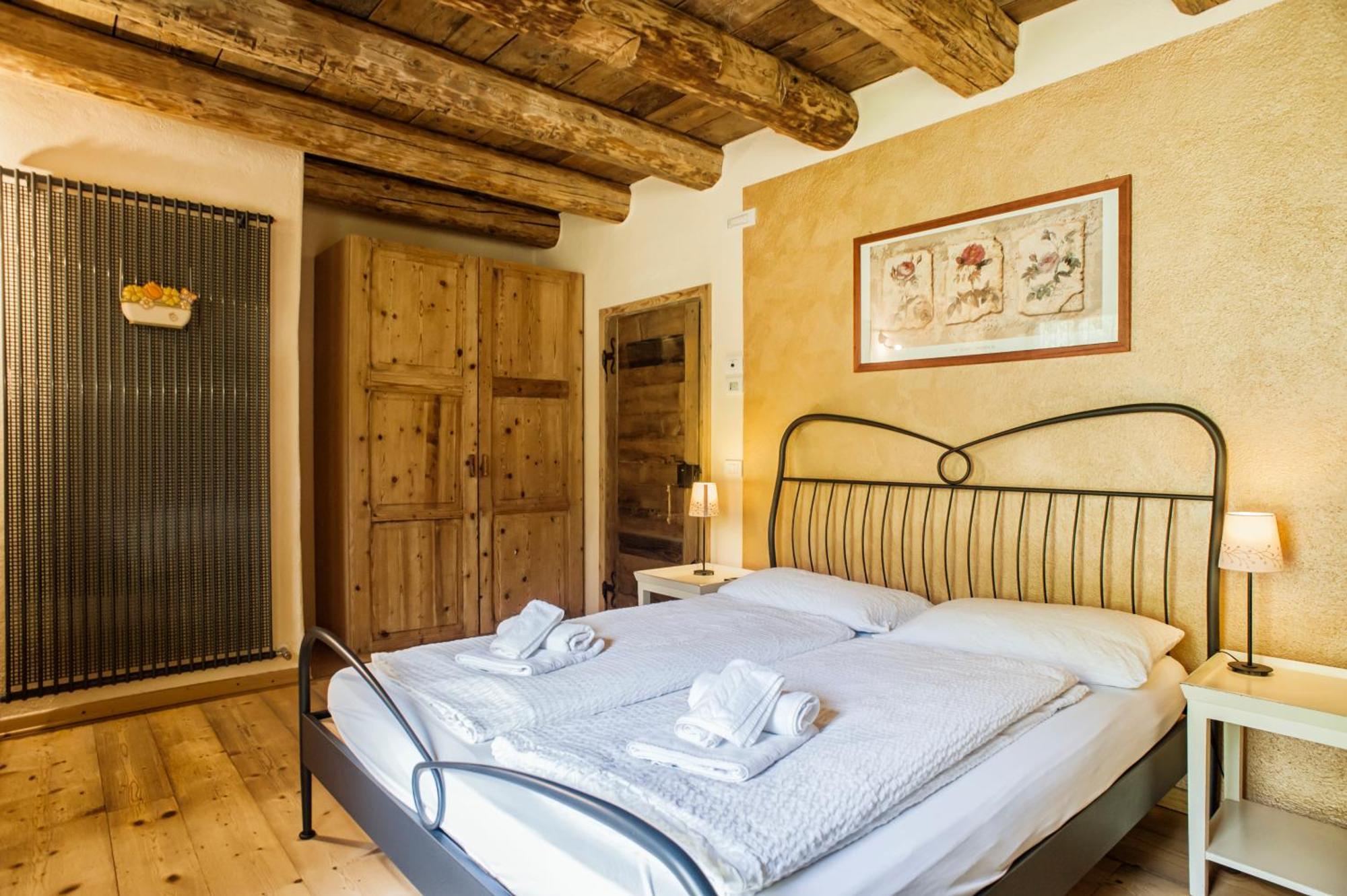 Maso Franceschella Bed and Breakfast Carano  Εξωτερικό φωτογραφία