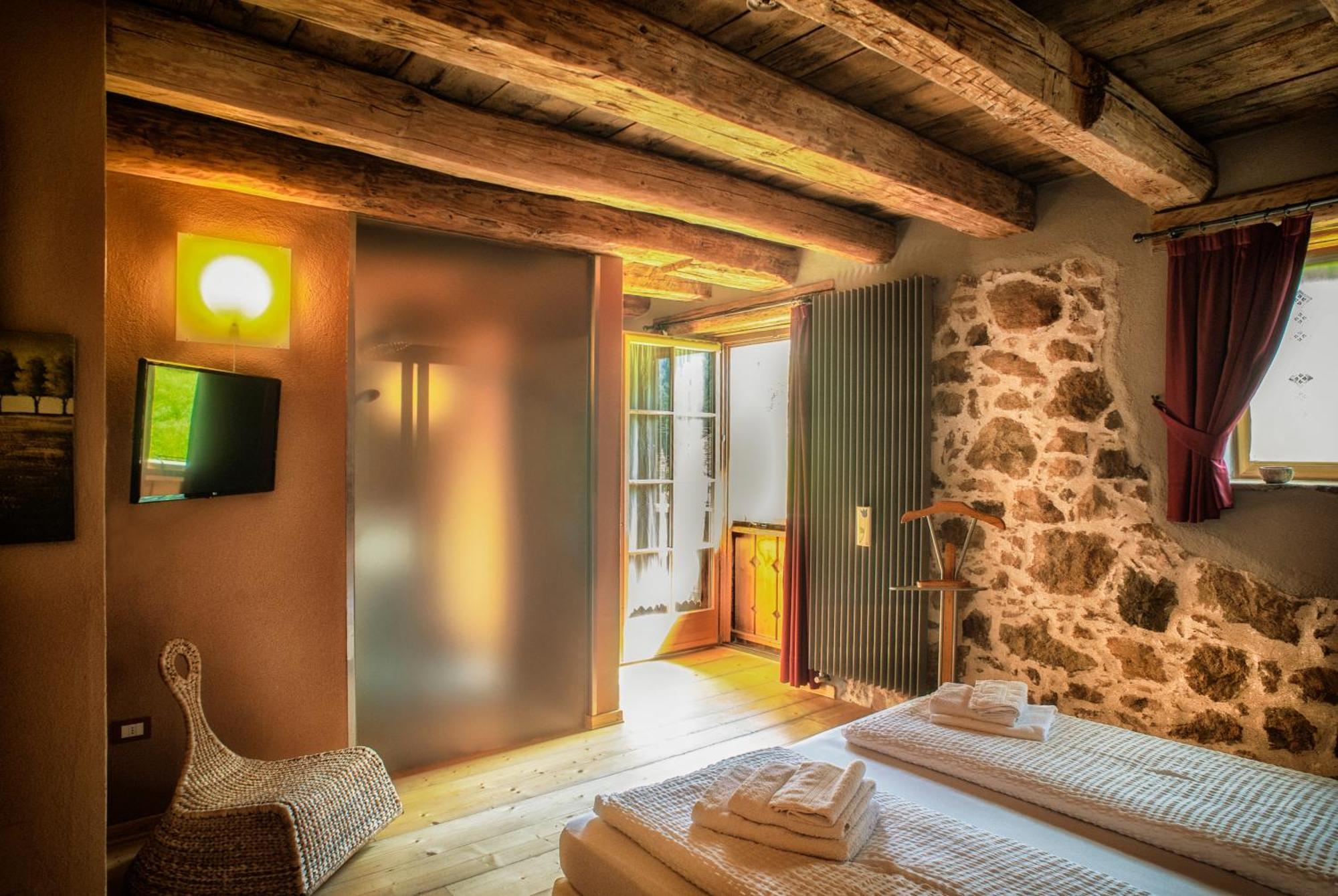 Maso Franceschella Bed and Breakfast Carano  Εξωτερικό φωτογραφία