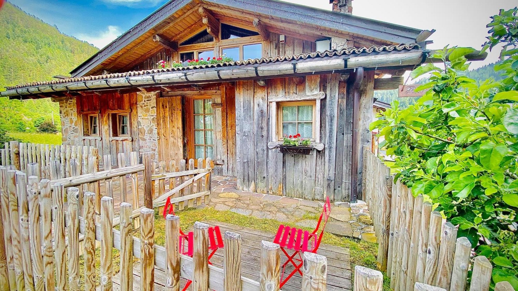 Maso Franceschella Bed and Breakfast Carano  Εξωτερικό φωτογραφία